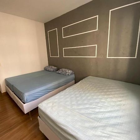 Apartamento Guaruja Pitangueiras 50 Metros Da Praia. Exteriér fotografie