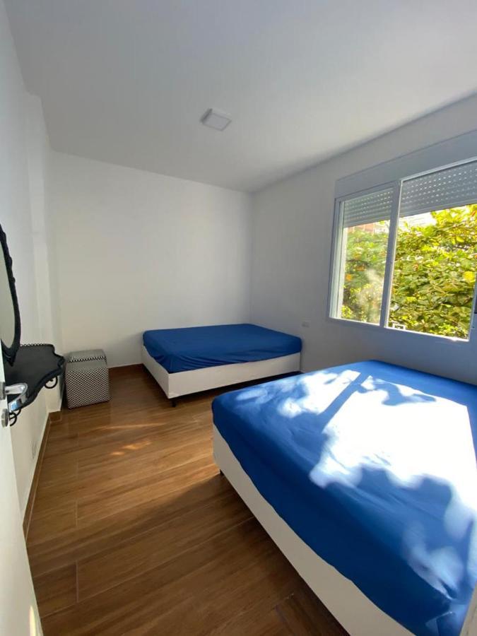 Apartamento Guaruja Pitangueiras 50 Metros Da Praia. Exteriér fotografie